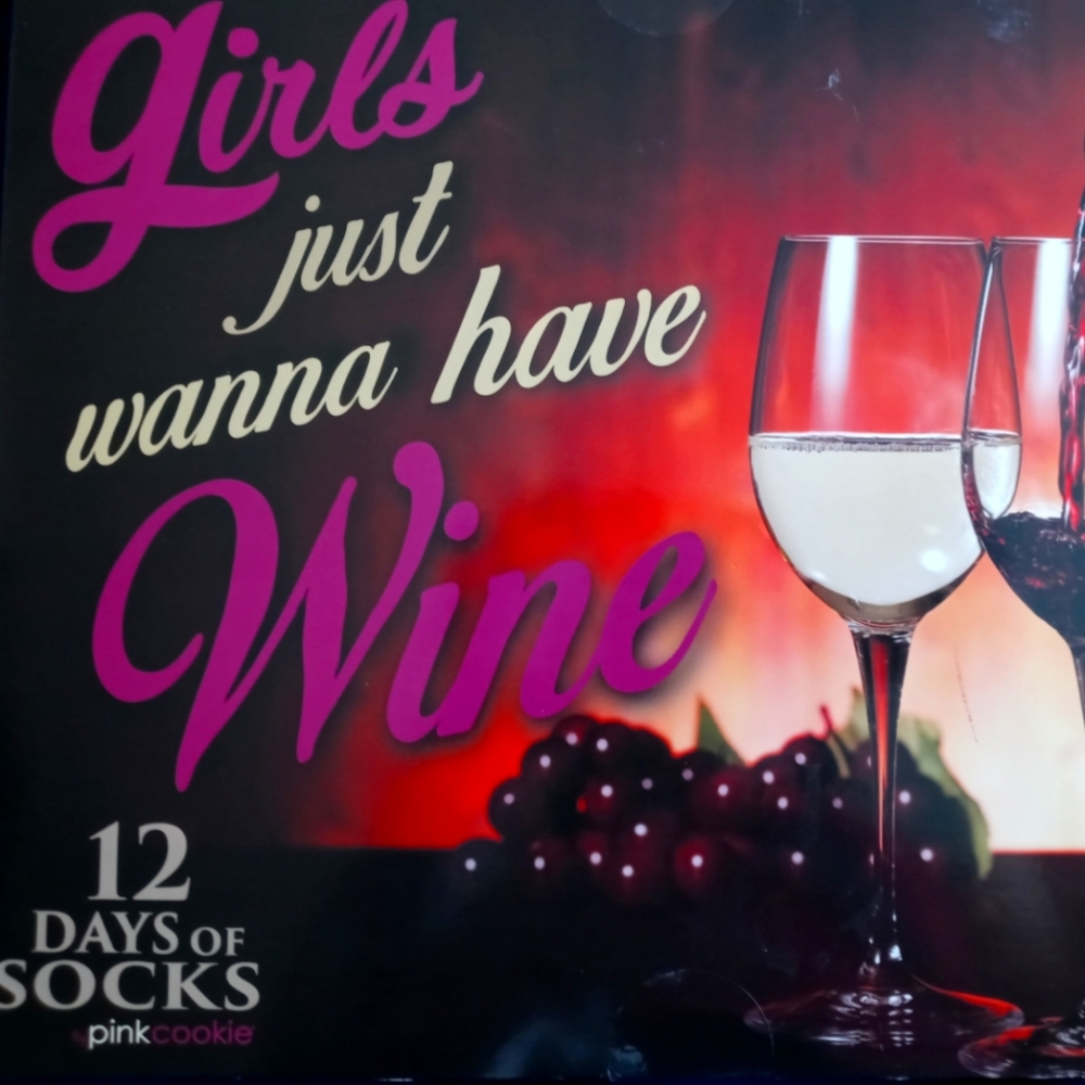 Pink cookie wine socks